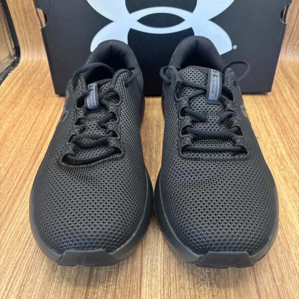 Under Armour Charged Surge 4 Mens‎ 11.5 Black 4E Extra Wide Running Shoes NEW